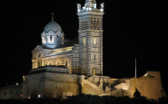 Cathédrale de Marseille de nuit