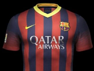 T-shirt de l'quipe de football FC Barcelone pour la saison 203/2014