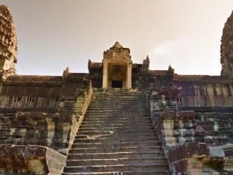 Street view Angkor Vat