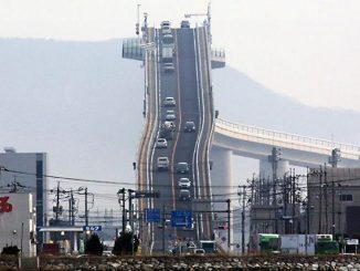 Le pont Eshima Ohashi
