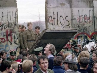 chute du mur de Berlin ésumé l'histoire