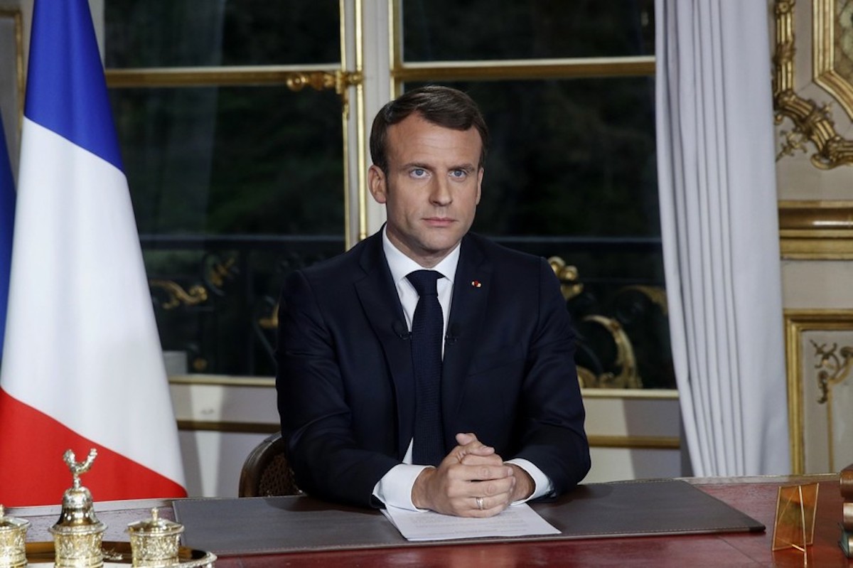 Coronavirus en France: le discours de Macron annonce une forme de confinement