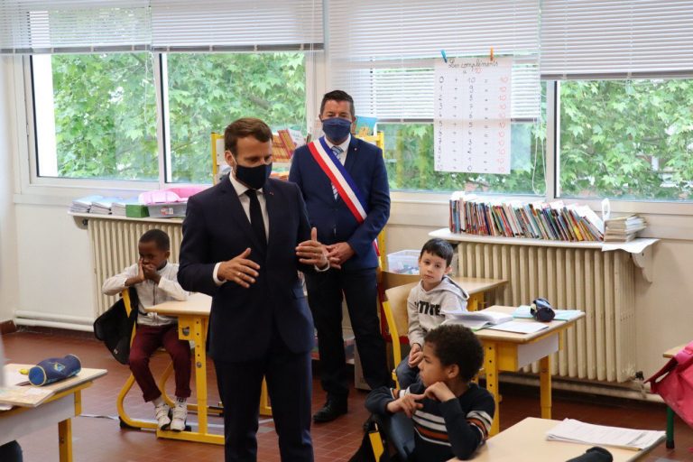 macron déconfinement école