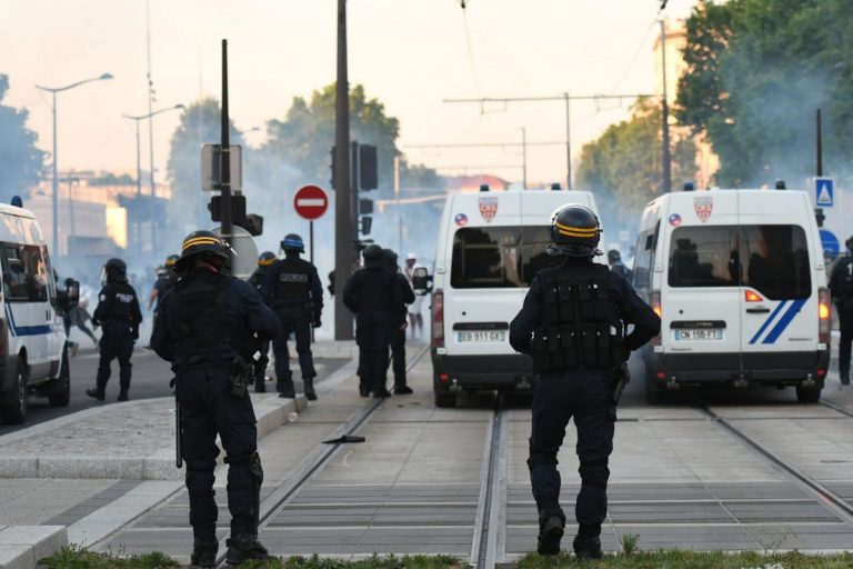 Affrontements Paris violences policières