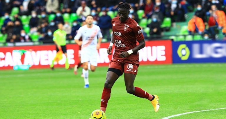 Ibrahima Niane victime d'une ruprture des ligaments croisés du genou