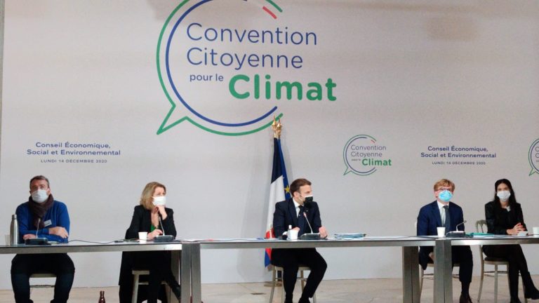 Changement climatique Macron référendum opposition