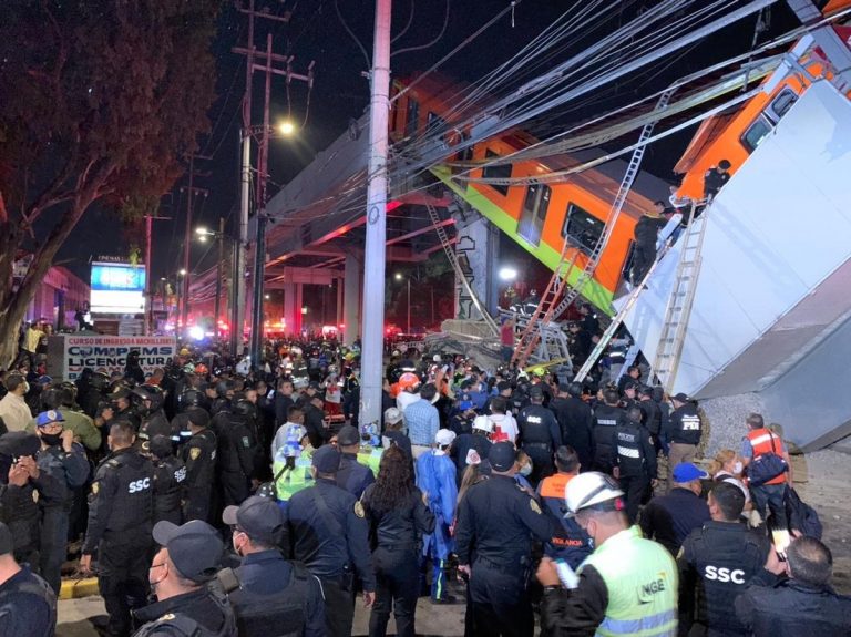 Effondrement du pont du skytrain au Mexique