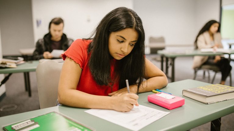 Les épreuves du brevet des collégiens début ce lundi