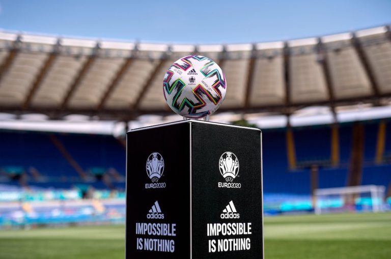 le championnat d'Europe - Euro 2021 s'ouvre ce soir avec le match entre l'Italie et la Turquie