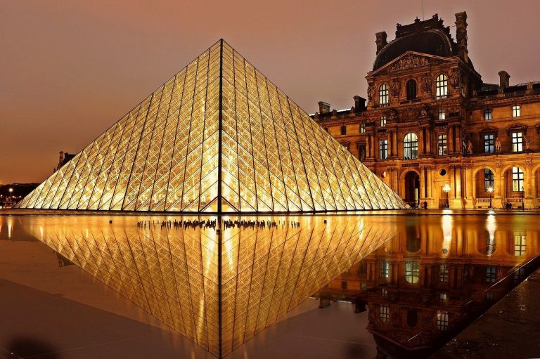 Un sondage révèle la déception de touristes ayant visité Paris
