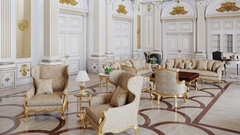 Poutine ouvre les portes de sa nouvelle maison de luxe