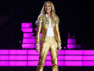 Céline Dion "ne peut pas sortir du lit" : quel est l'état de santé de la chanteuse ?