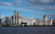 Liverpool : antiterrorisme, arrestation de trois hommes après l'explosion de voiture