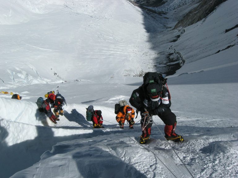 Français disparus dans l'Himalaya: l'espoir de les retrouver vivants