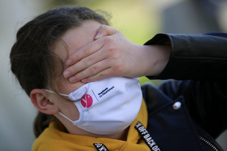 Covid-19 : six enfants ont reçu un excès de vaccin