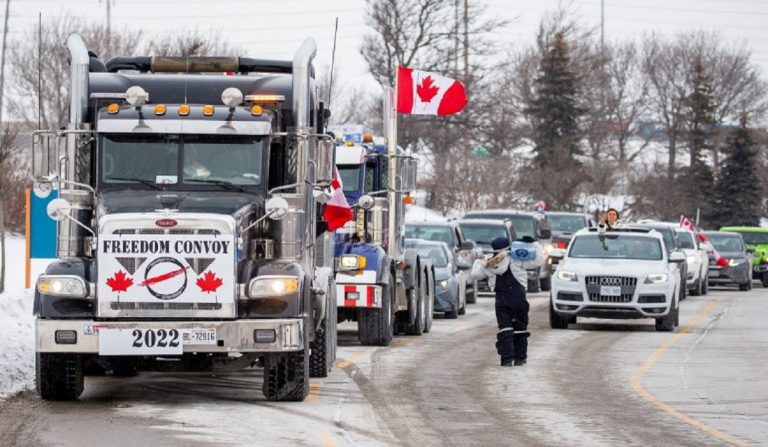 Canada, l'état d'urgence est déclaré à Ottawa en raison des manifestations contre les vaccins