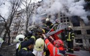 Guerre Russie-Ukraine, bombardement d'un immeuble de 9 étages à Kiev : 2 morts