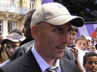 Elie Baup, entraîneur de l'Olympique de Marseill